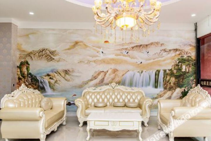 Hotel Interior 10 of 26