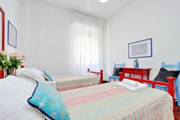 Room 8 of 23