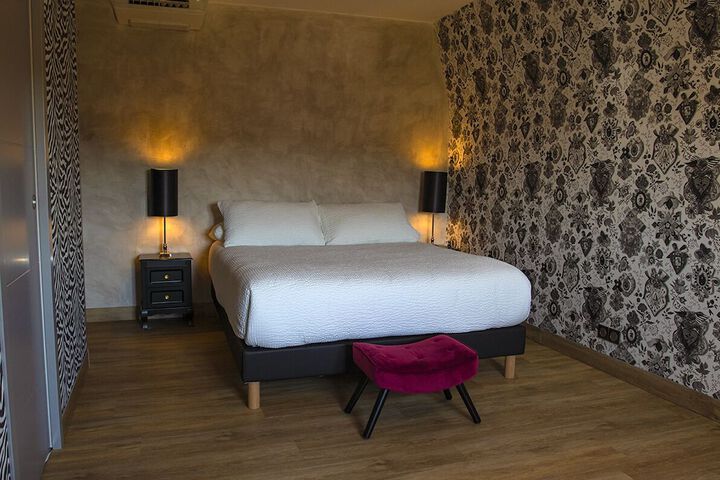 Room 11 of 57