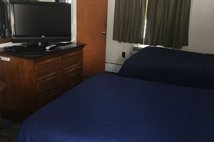 Room 12 of 81