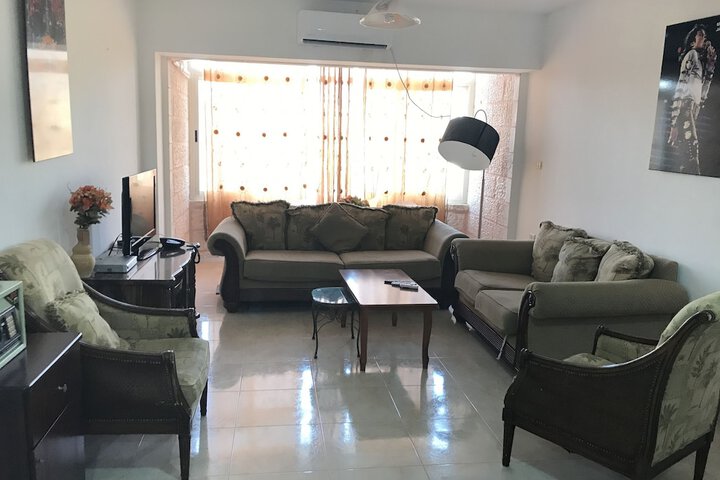 Room 12 of 17