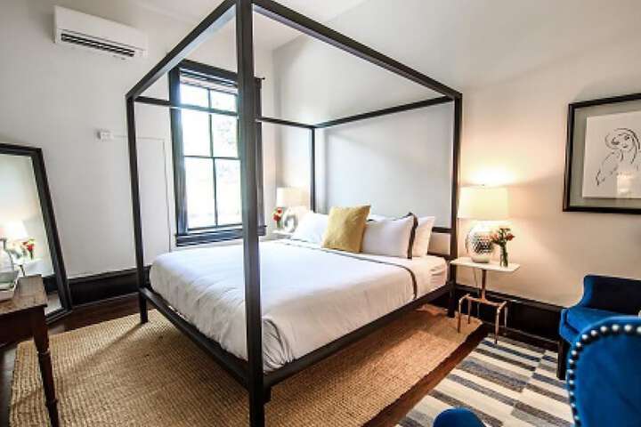 Room 15 of 58
