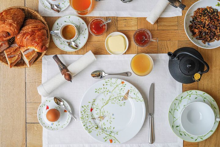Breakfast/Coffee Service 52 of 63
