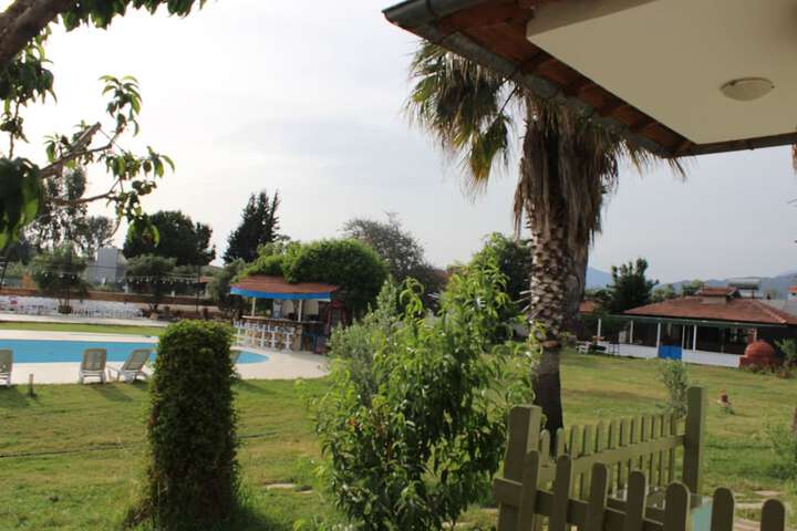 Room 12 of 26