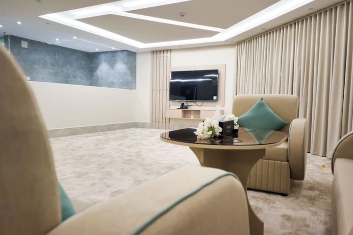 Hotel Interior 10 of 14