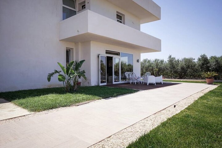 Terrace/Patio 74 of 98