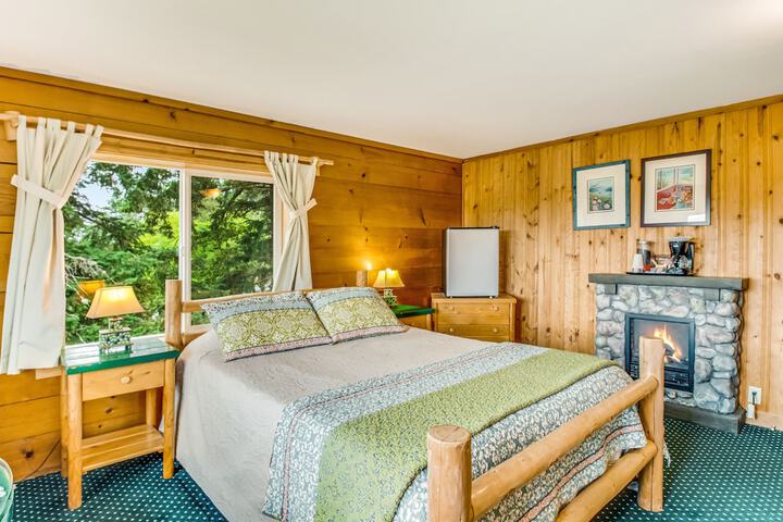 Room 22 of 189