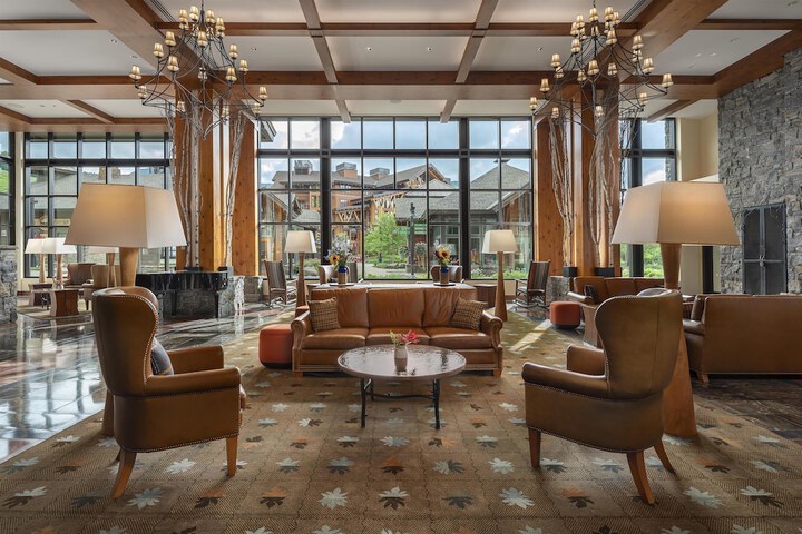 Lobby Photos