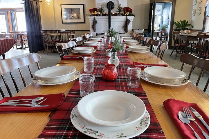 Dining 84 of 107