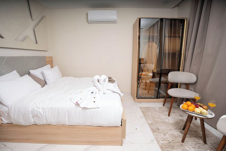 Room 19 of 47