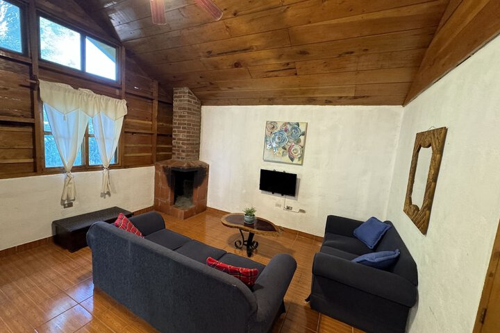 Room 9 of 36