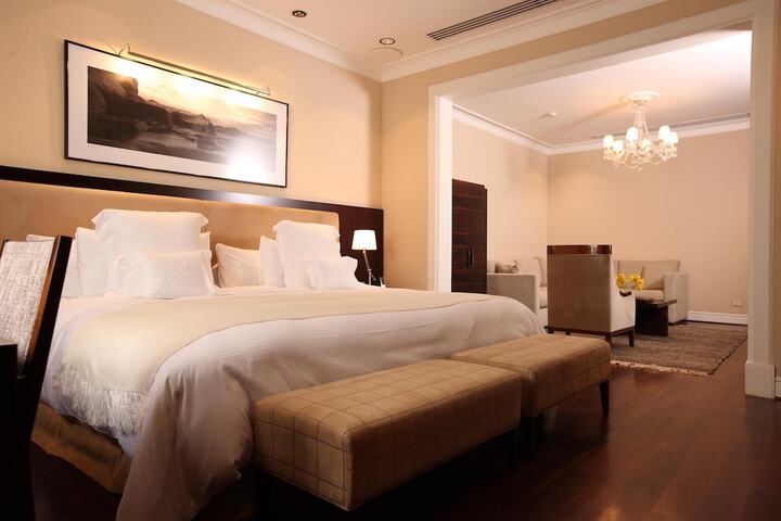 Room 3 of 59