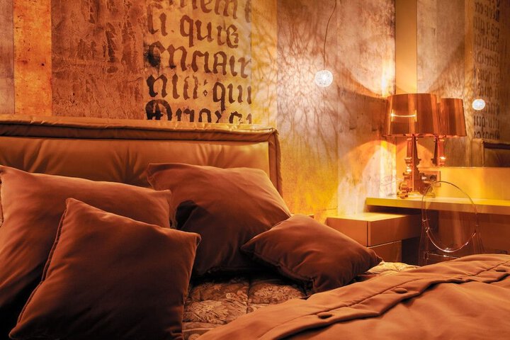 Room 4 of 21