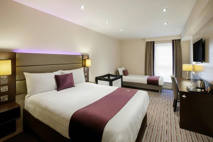 Room 8 of 23