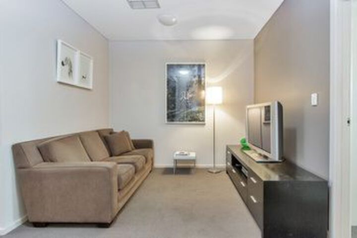 Room 15 of 17