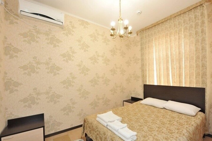 Room 21 of 51