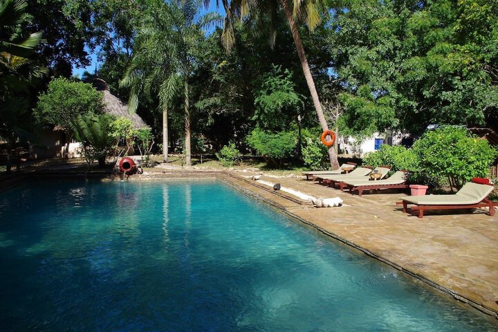 Pool 35 of 174