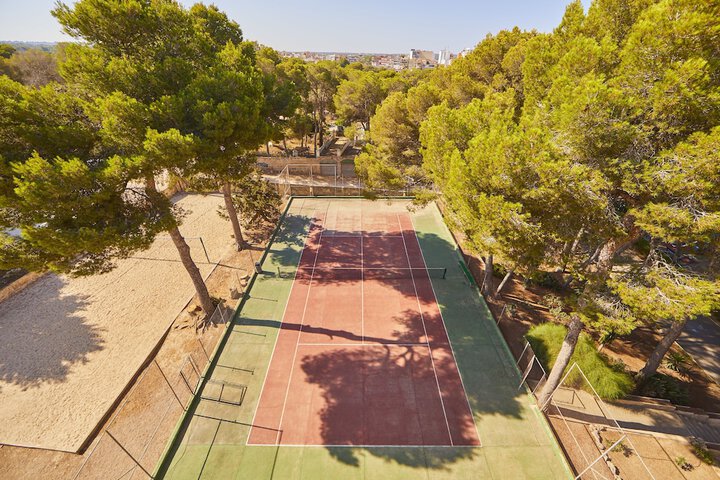 Sports facility