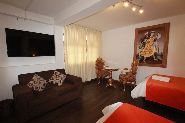 Room 14 of 96
