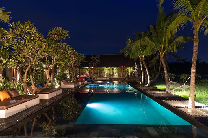 Pool 31 of 69