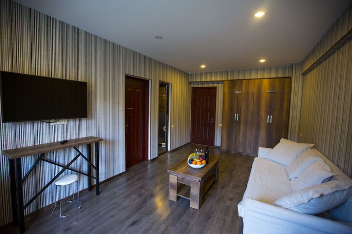 Room 20 of 52