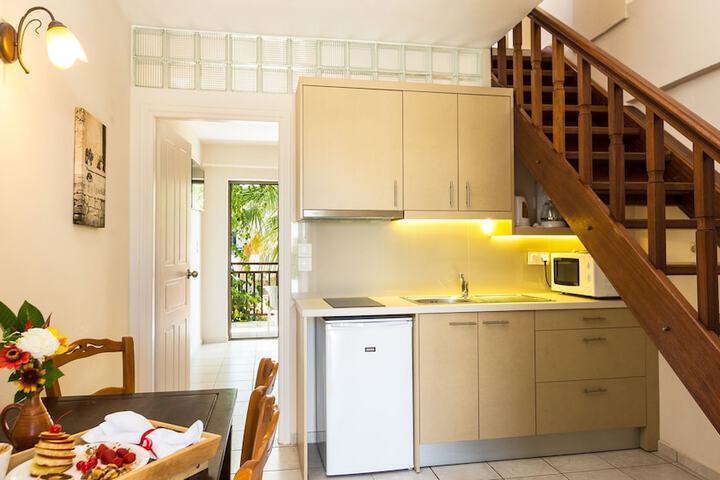 Private kitchenette