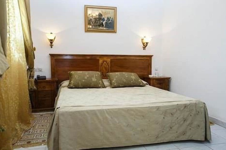 Room 5 of 46