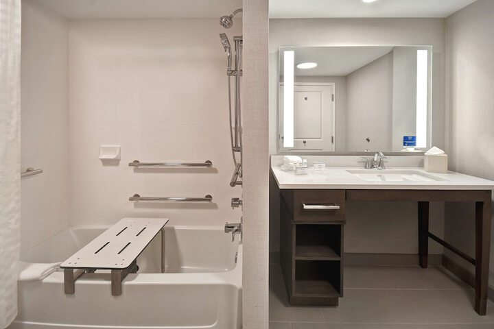 1 King Bed Studio Suite (8 of 20)