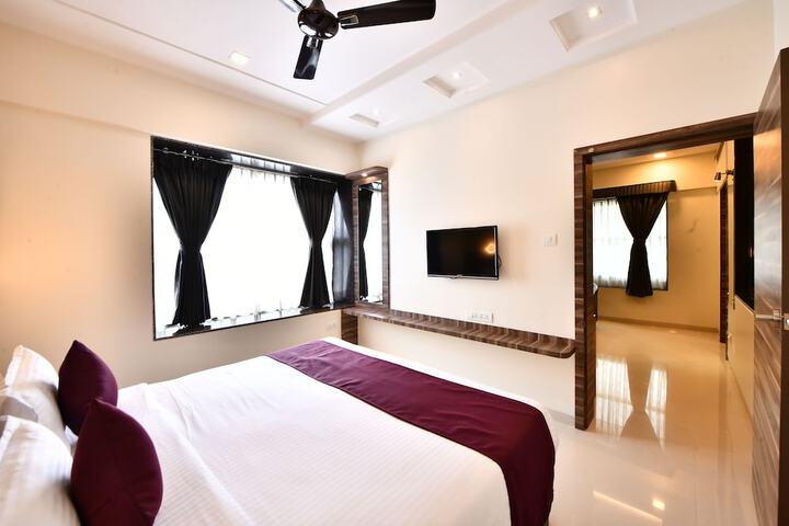 Room 27 of 65