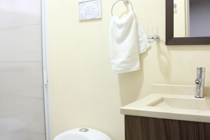 Room 120 of 146