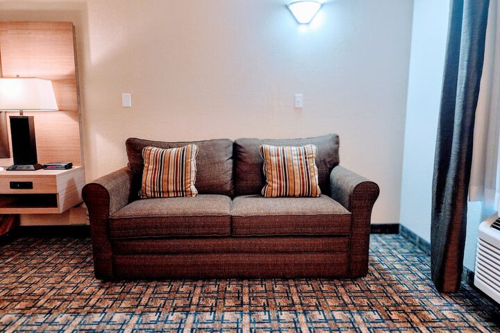 Room 20 of 35
