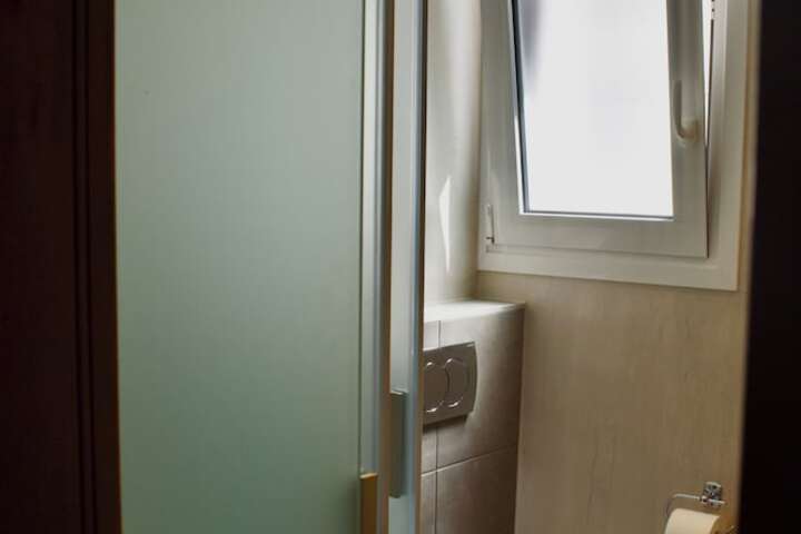 Room 51 of 70