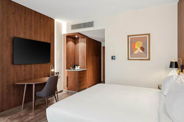 Room 21 of 73