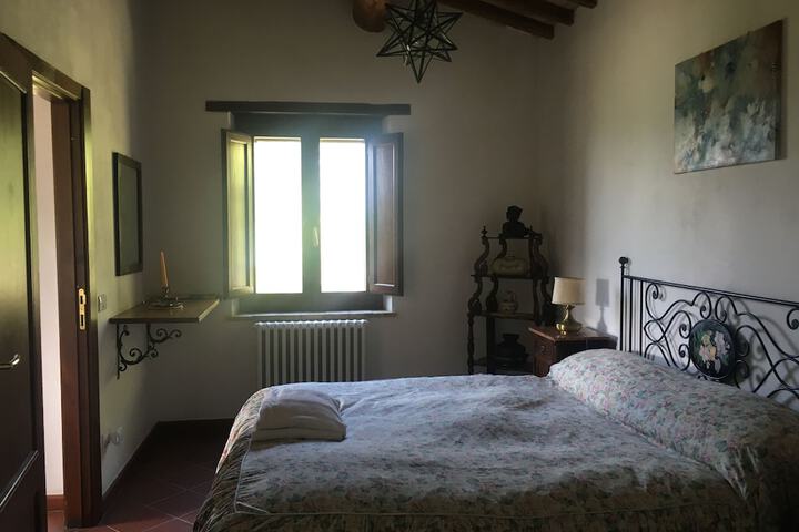 Room 37 of 41