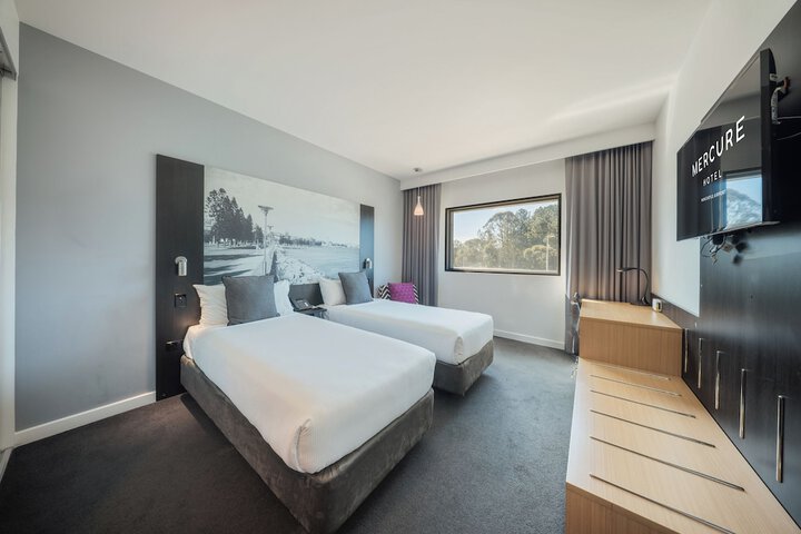 Room 7 of 72