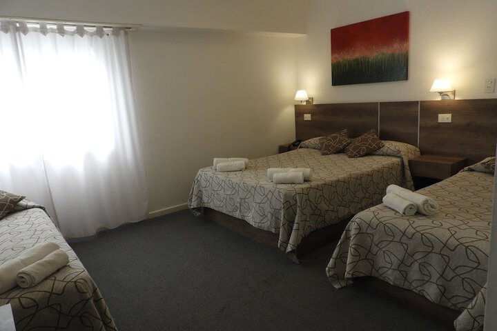 Room 8 of 25