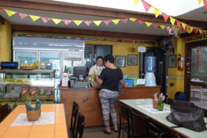 Dining 72 of 74