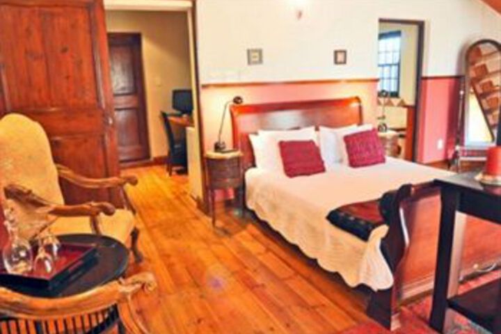 Room 9 of 26