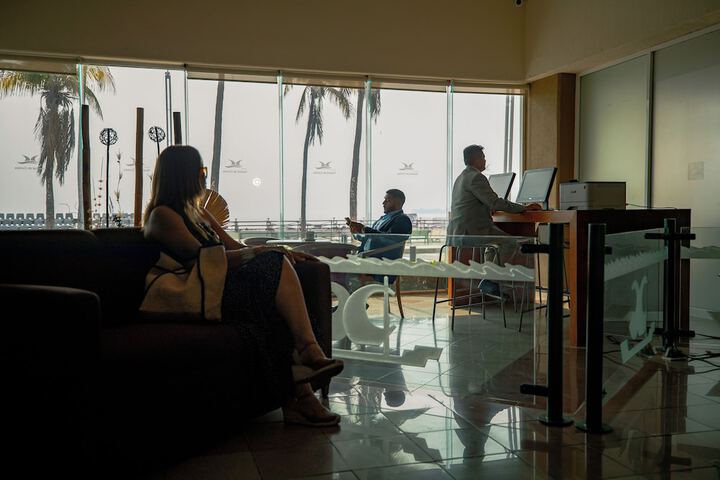 Guest Lobby