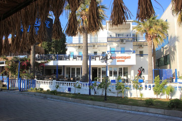 Hotel 36 of 38