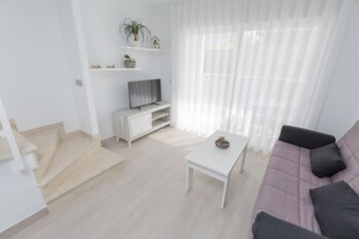 Room 10 of 30