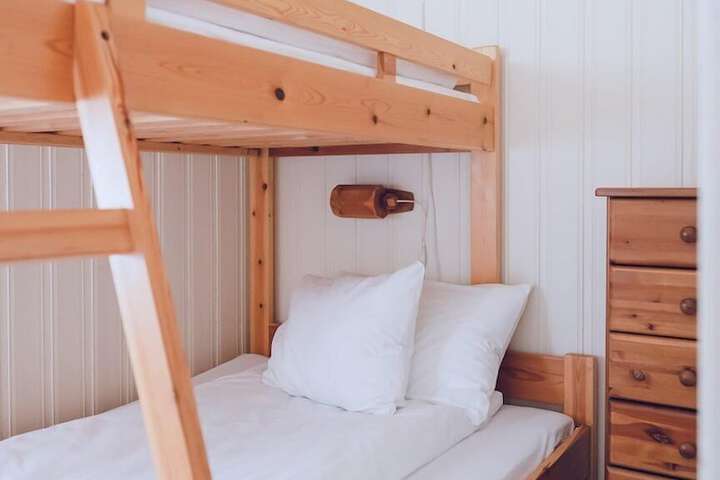 Room 11 of 31