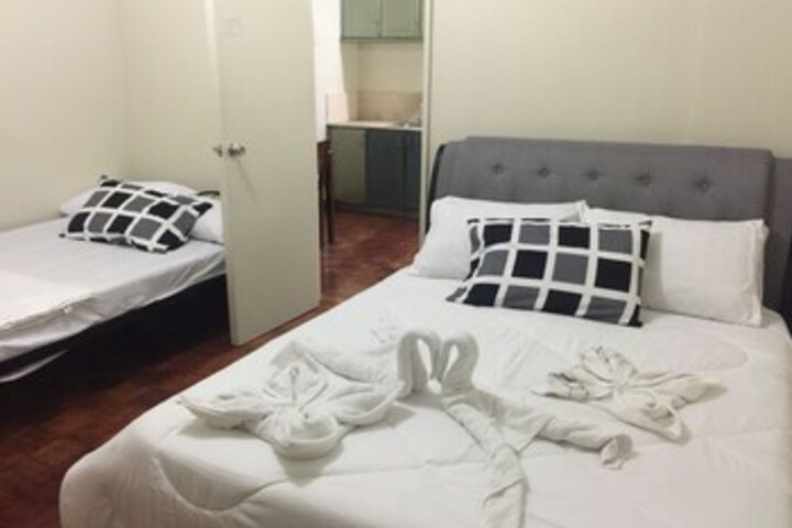 Room 90 of 103
