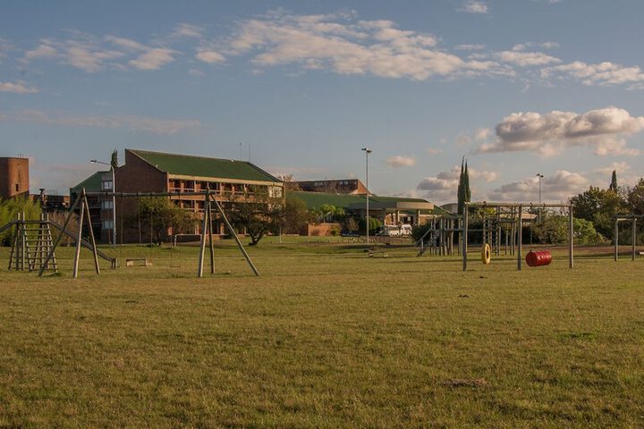 Childrens Activities 81 of 176