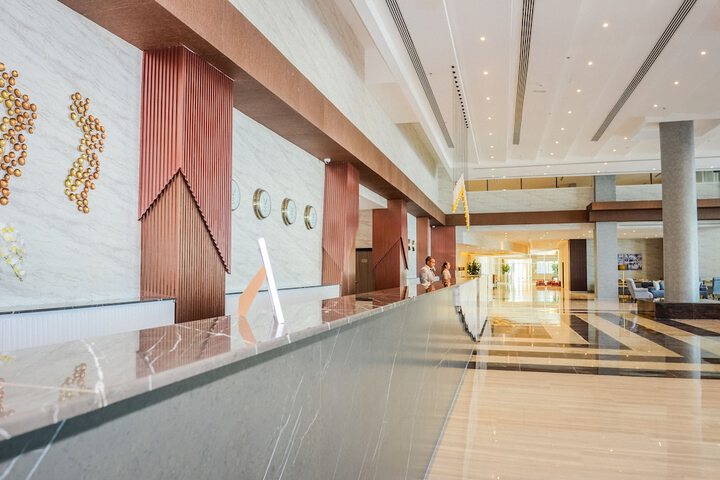 Hotel Interior 4 of 110