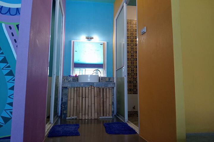 Room 148 of 169