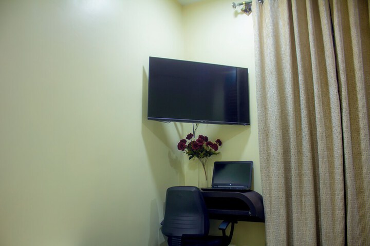 Room 27 of 30