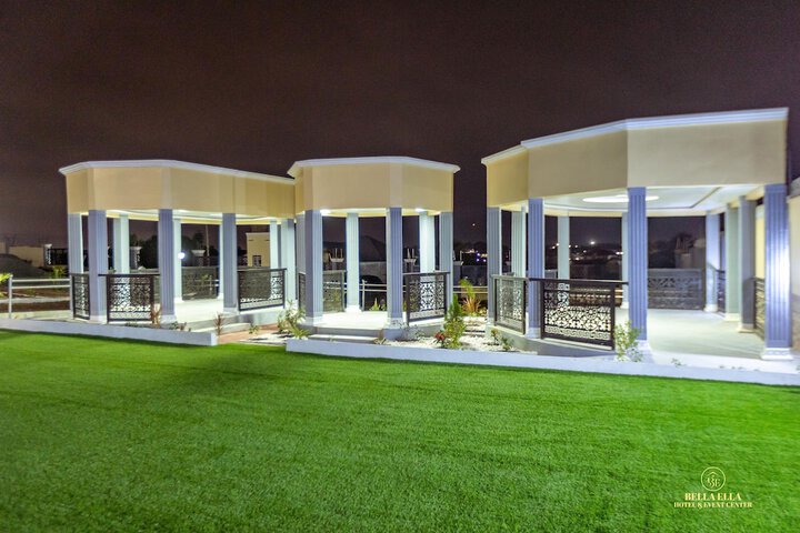 Hotel Exterior 59 of 67