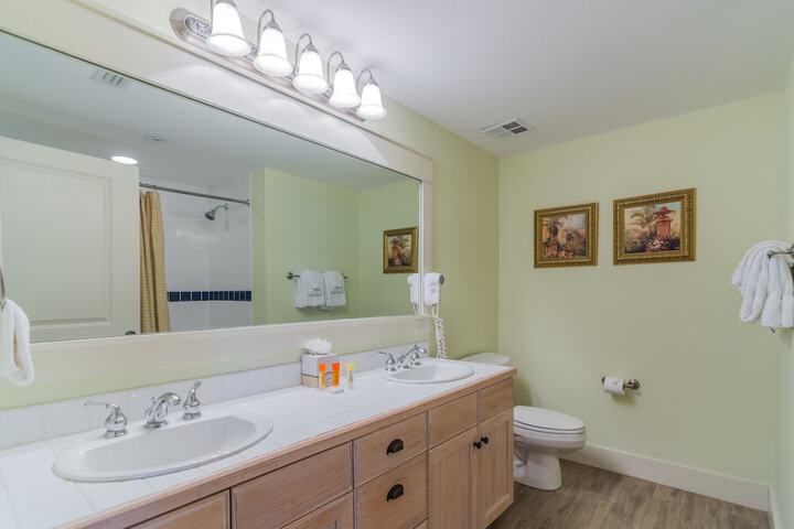 Room 208 of 270