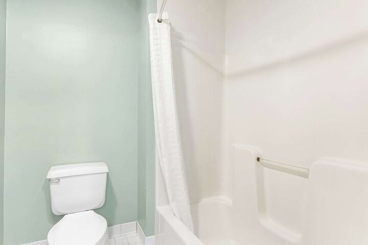 Queen Bed Accessible (1 of 12)
